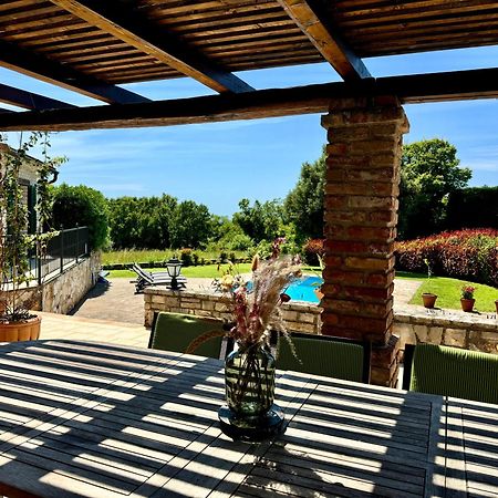 Villa Leopoldo By Istrian Country Houses Barat  外观 照片