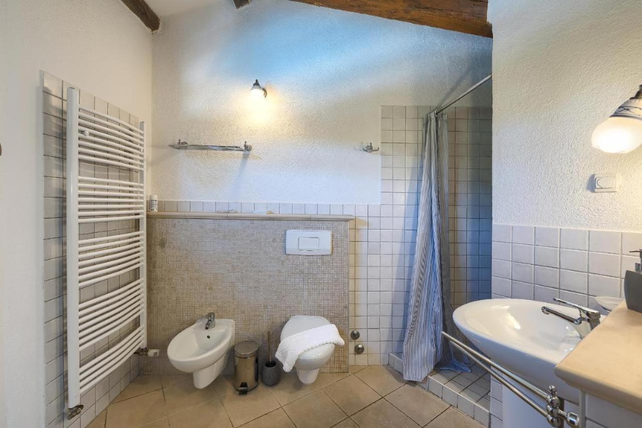 Villa Leopoldo By Istrian Country Houses Barat  外观 照片